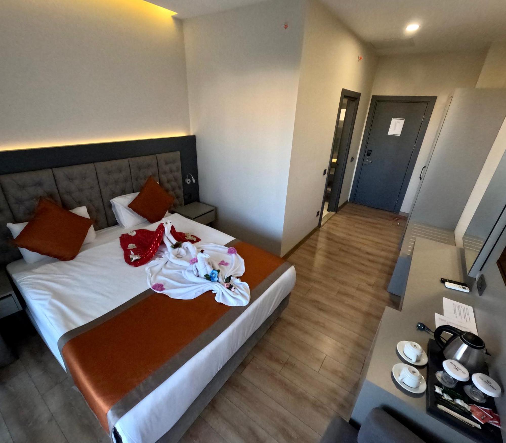 Side Golden Rock Hotel&Spa 外观 照片